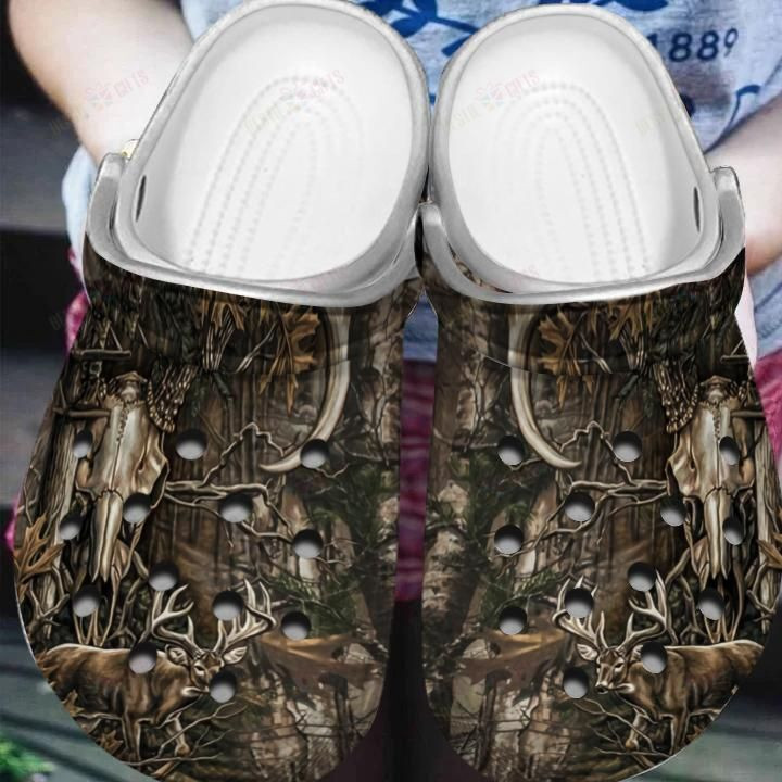 Beautiful Deer Hunting Crocs Classic Clogs Shoes PANCR0504
