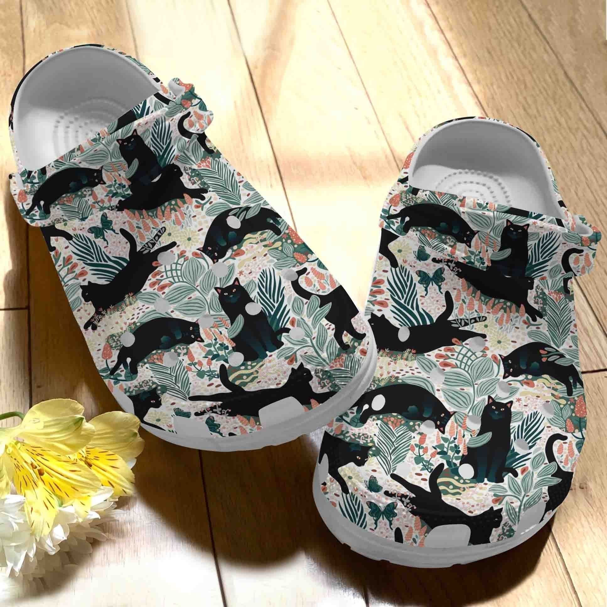 Black Cat In The Garden Floral Cute Vintage Shoes - Funny Animal Crocs Clog Birthday Gift