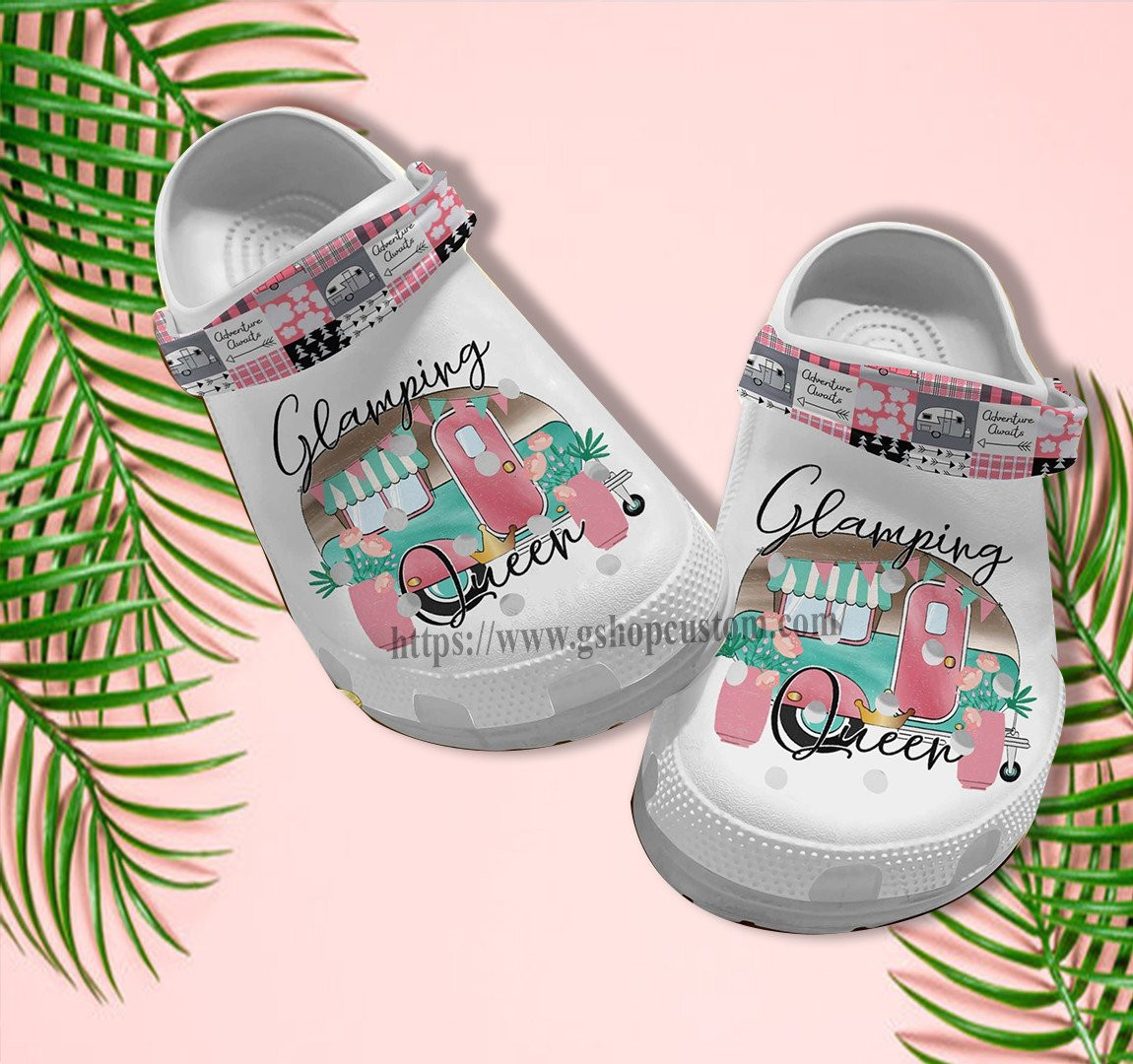 Camping Queen Cute Croc Shoes Gift Grandaughter- Camping Bus Pinky Shoes Croc Clogs Gift Niece