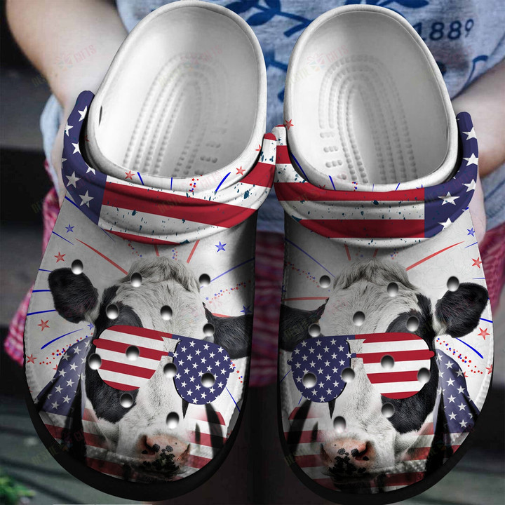 Cow Wear Glasses With American Crocs Classic Clogs Shoes