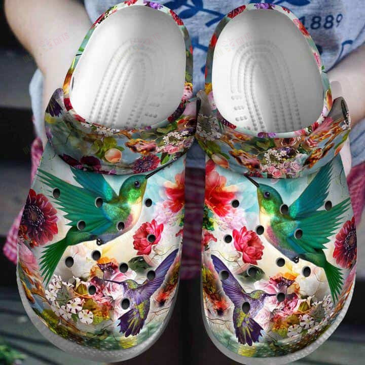 Hummingbird Crocs Classic Clogs Shoes