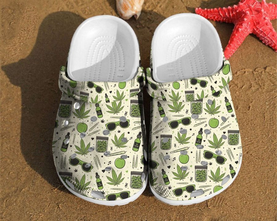 Marijuana Leaf Pattern With Weed Leaves Plant Unisex Crocs Clog Shoes