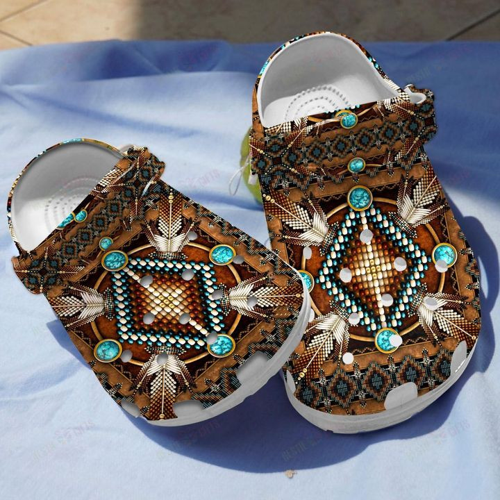 Native American Owl Crocs Classic Clogs Shoes PANCR0535