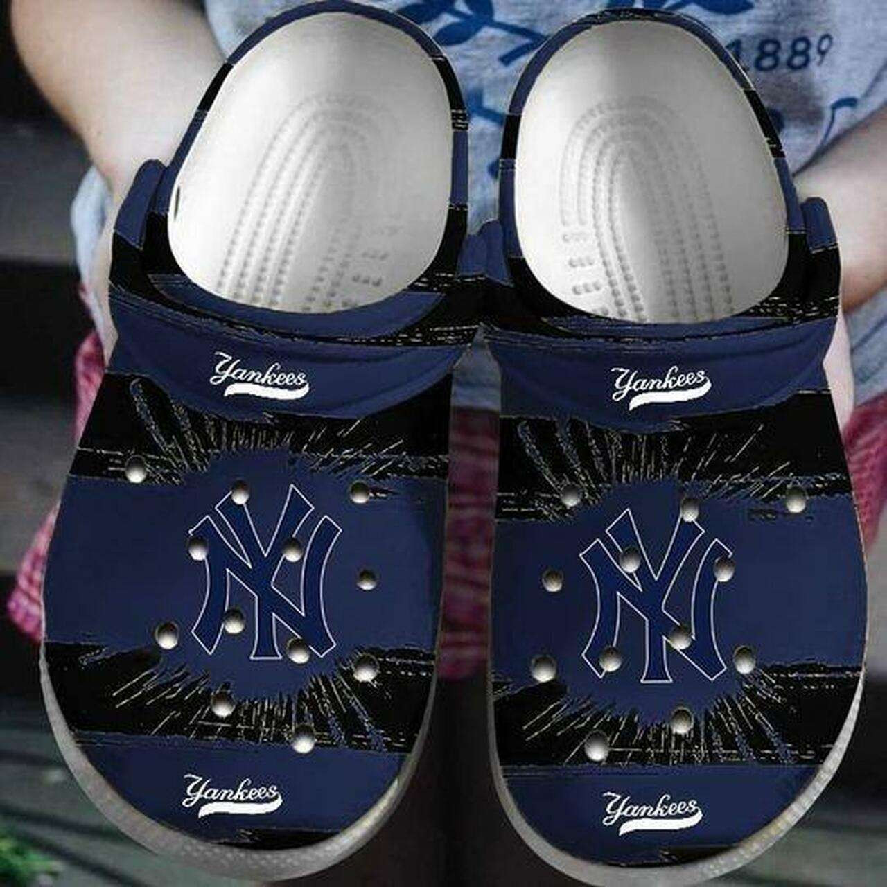 New York Yankees Crocs Crocs Crocband Clogs