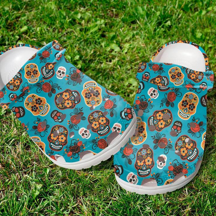 Seamless Pattern Crocs Classic Clogs Shoes