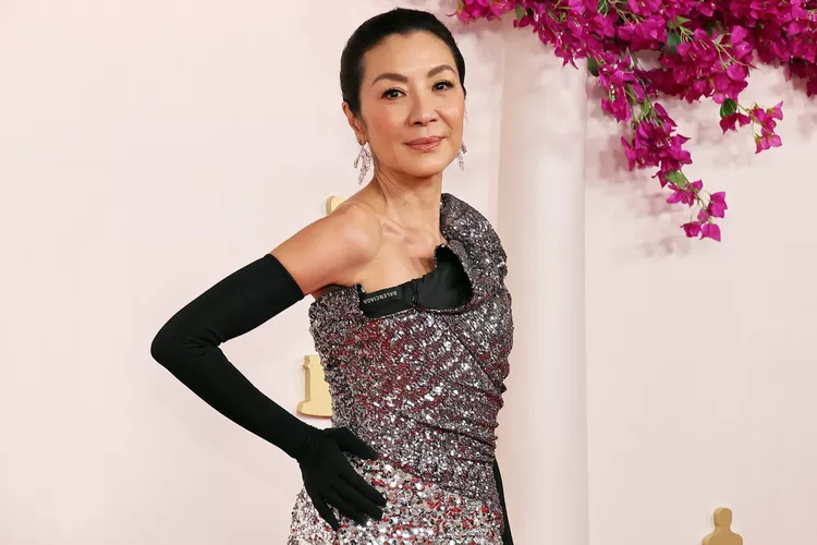Michelle Yeoh Stuns in Sequined Balenciaga Gown at 2024 Oscars
