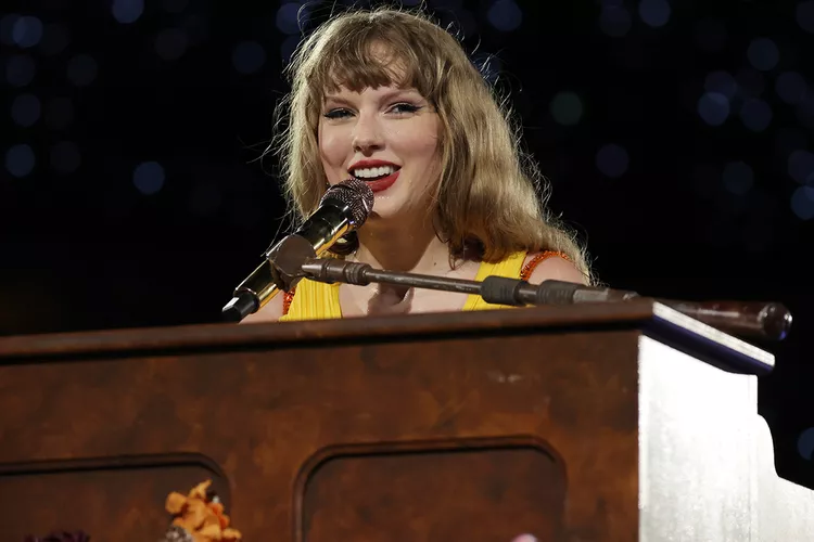 Taylor Swift Expresses Gratitude to Fans as Singapore Leg of Eras Tour Concludes: 'See You in May'